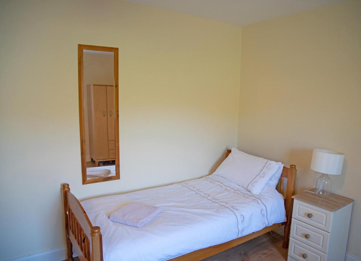 Malachys Rest Dingle By Trident Holiday Homes Exterior photo