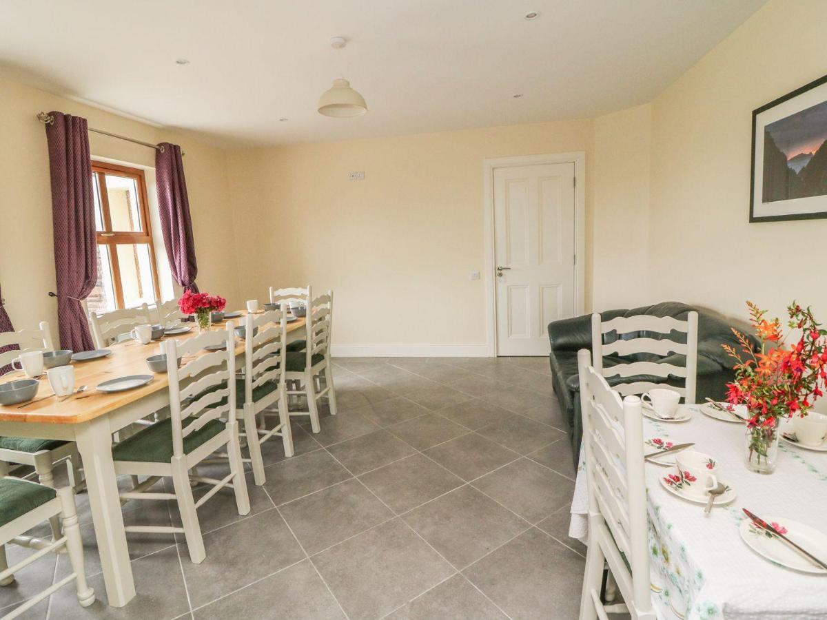 Malachys Rest Dingle By Trident Holiday Homes Exterior photo